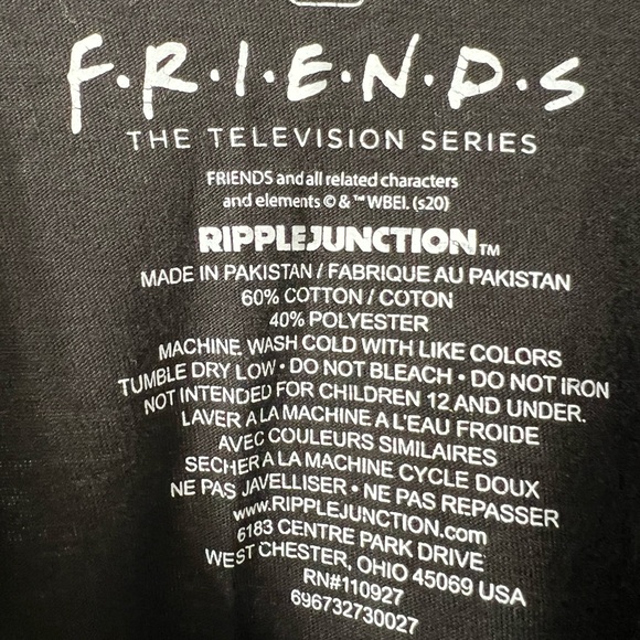 Friends Central Perk T-Shirt - Picture 5 of 6